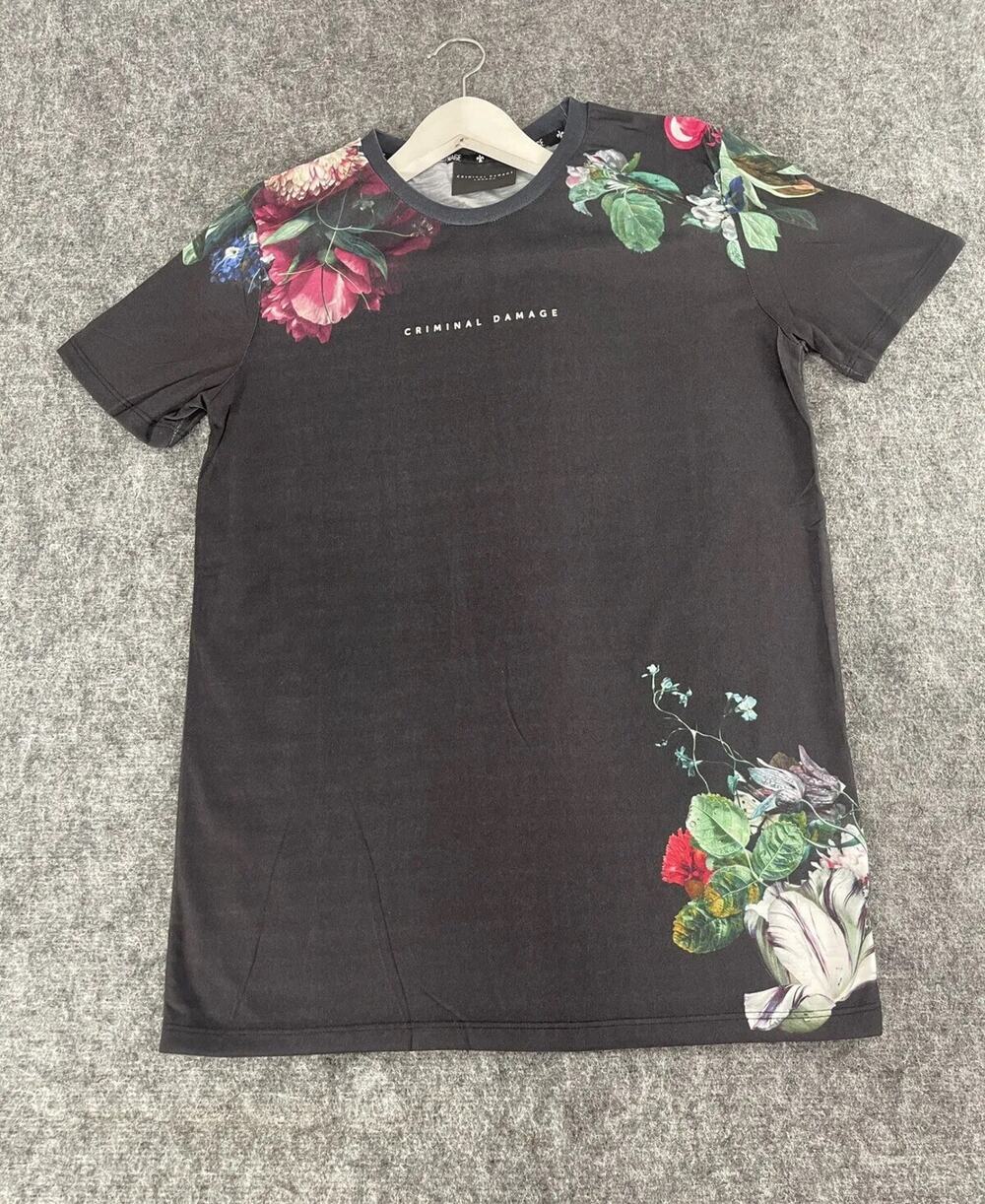 CRIMINAL DAMAGE Shirt Mens XS Tee Floral Navy Blue Crew Neck T-Shirt N135